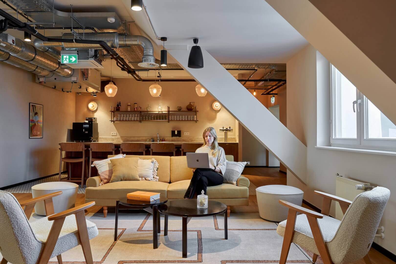 person working in berlin coworking